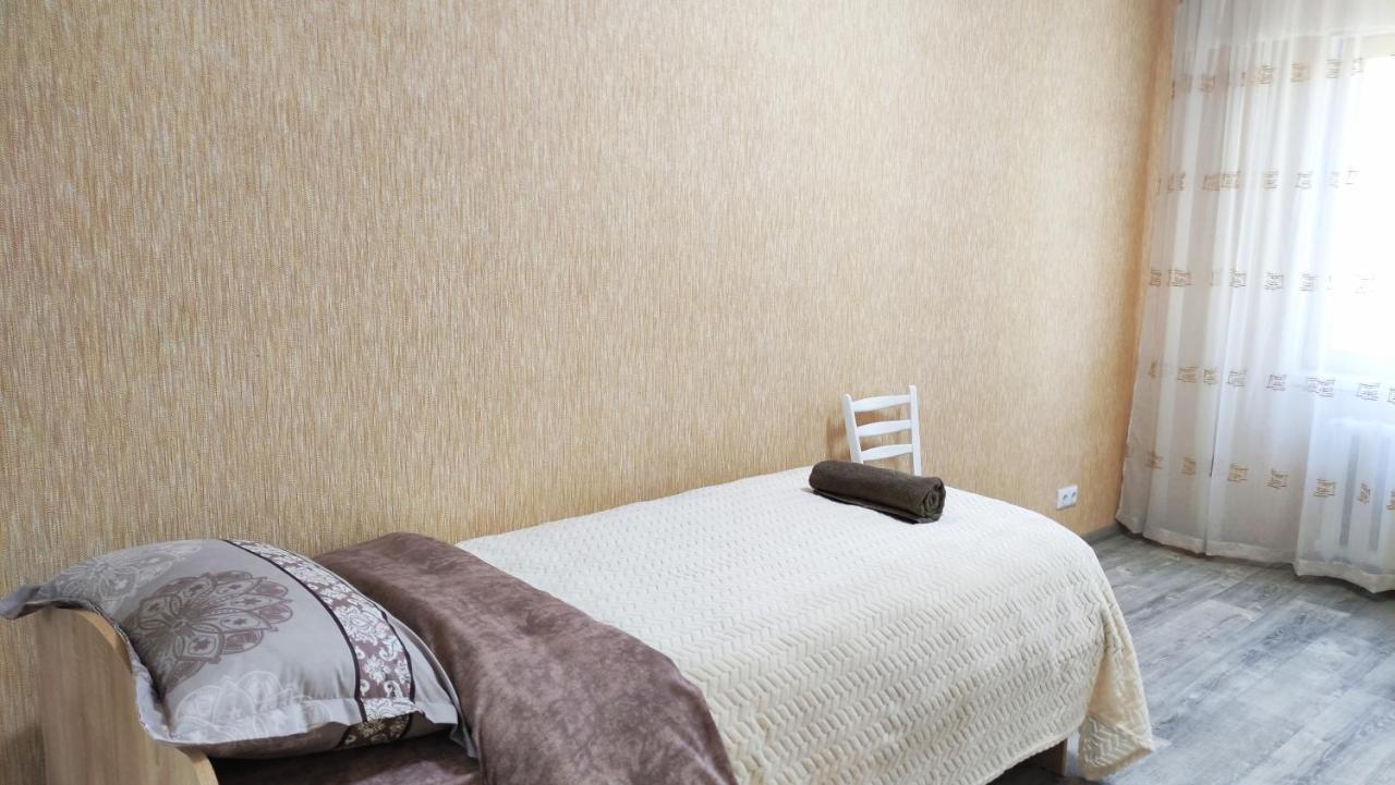 Центр Міста Грузинський 23,City Rooms ビーラ・ツェールクヴァ エクステリア 写真